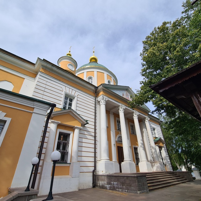 Покровский монастырь в Хотьково - капители из стеклофибробетона (реконструкция)