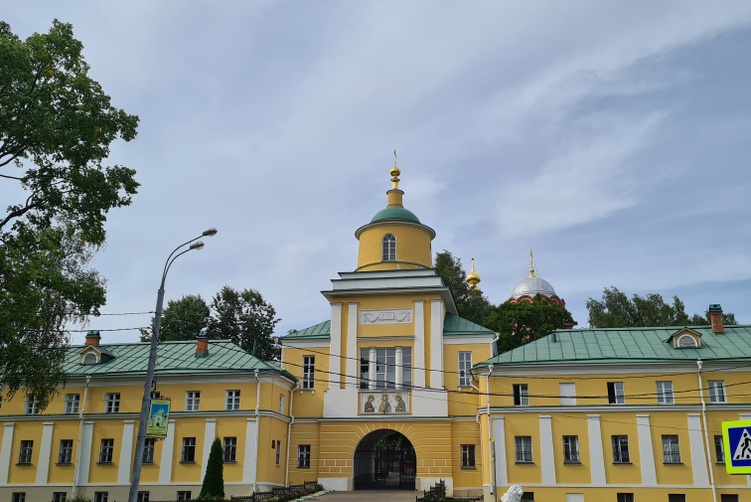 Реконструкция капителей Покровского монастыря в Хотьково
