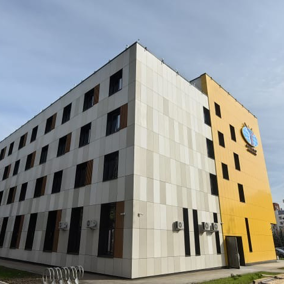 Фасад здания МГИМО