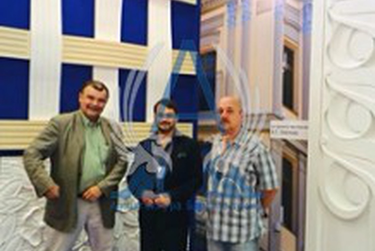 Второй день международной выставки архитектуры и дизайна в ЦДХ на Крымском валу, принес успех нашей компании и подтвердил популярность отделочного стеклофибробетона среди архитекторов, современных дизайнеров, ландшафтников.