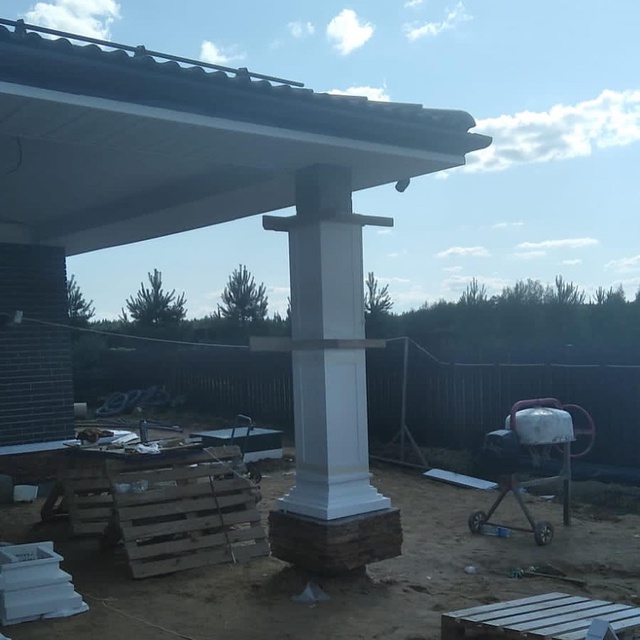 Монтаж базы и ствола прямоугольной в сечении колонны